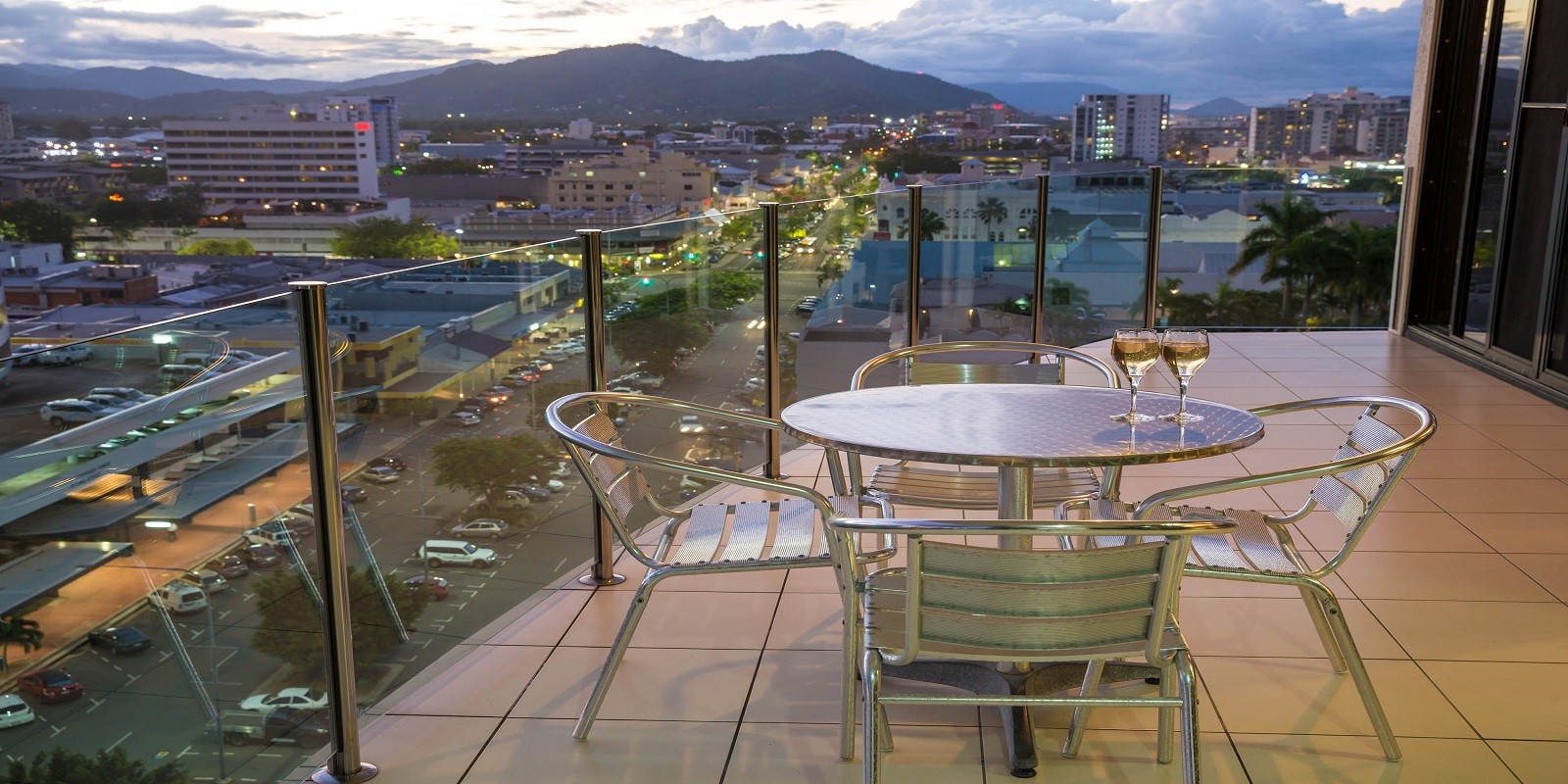 Piermonde Apartments Cairns