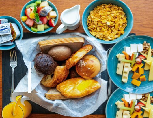 A delicious and inviting breakfast spread, ready to be enjoyed.