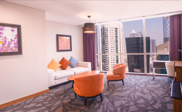 Junior Suite Business Bay Dubai with Canal or City View