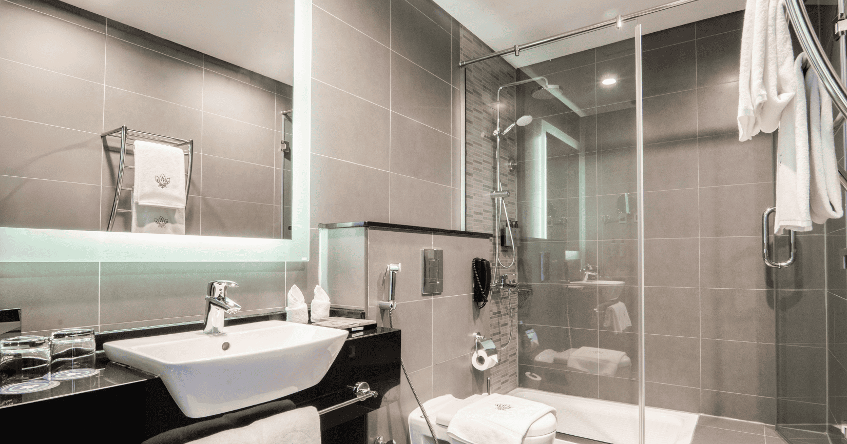 Standard Room with Canal View Dubai